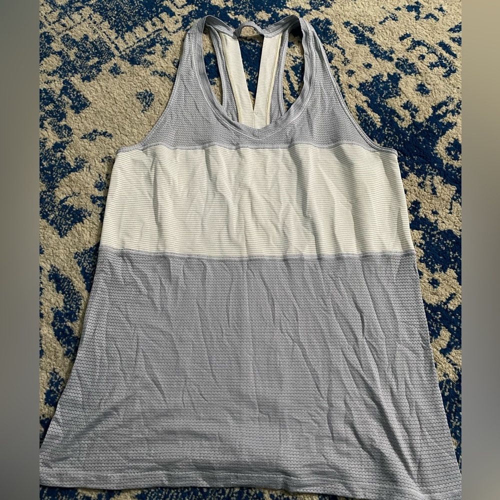 Lululemon tank